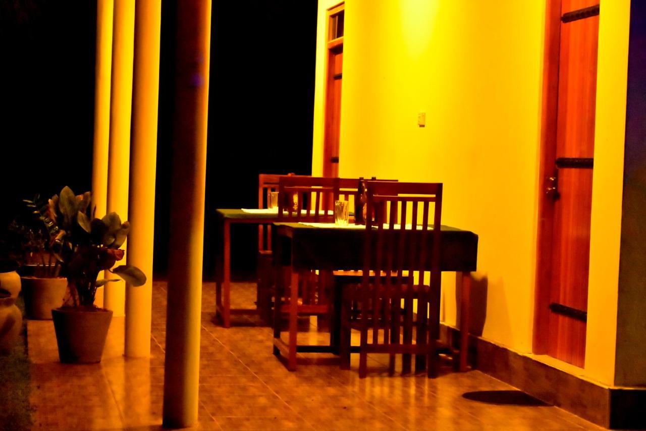 Little Ele Safari Lodge Udawalawe Exterior photo